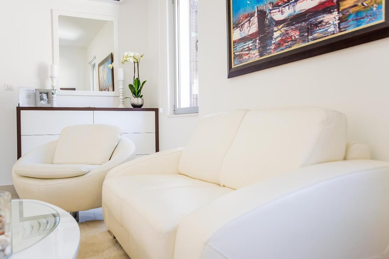 Lavender Bay Apartment C22 Котор Екстериор снимка
